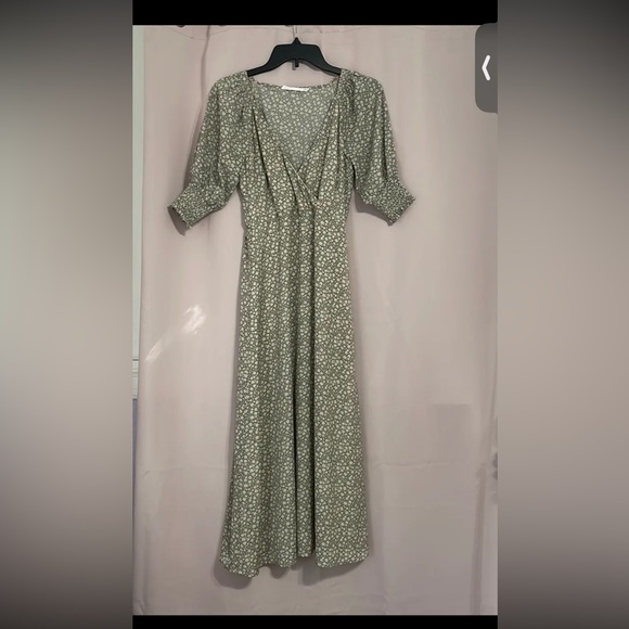 Lulus dress - Picture 2 of 5